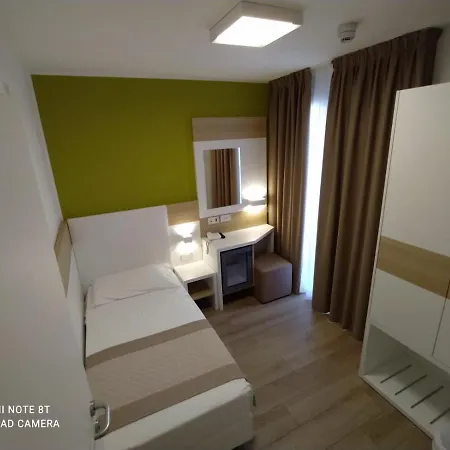 Almalux Wellness & 3 Stelle Superior Hotel 3*